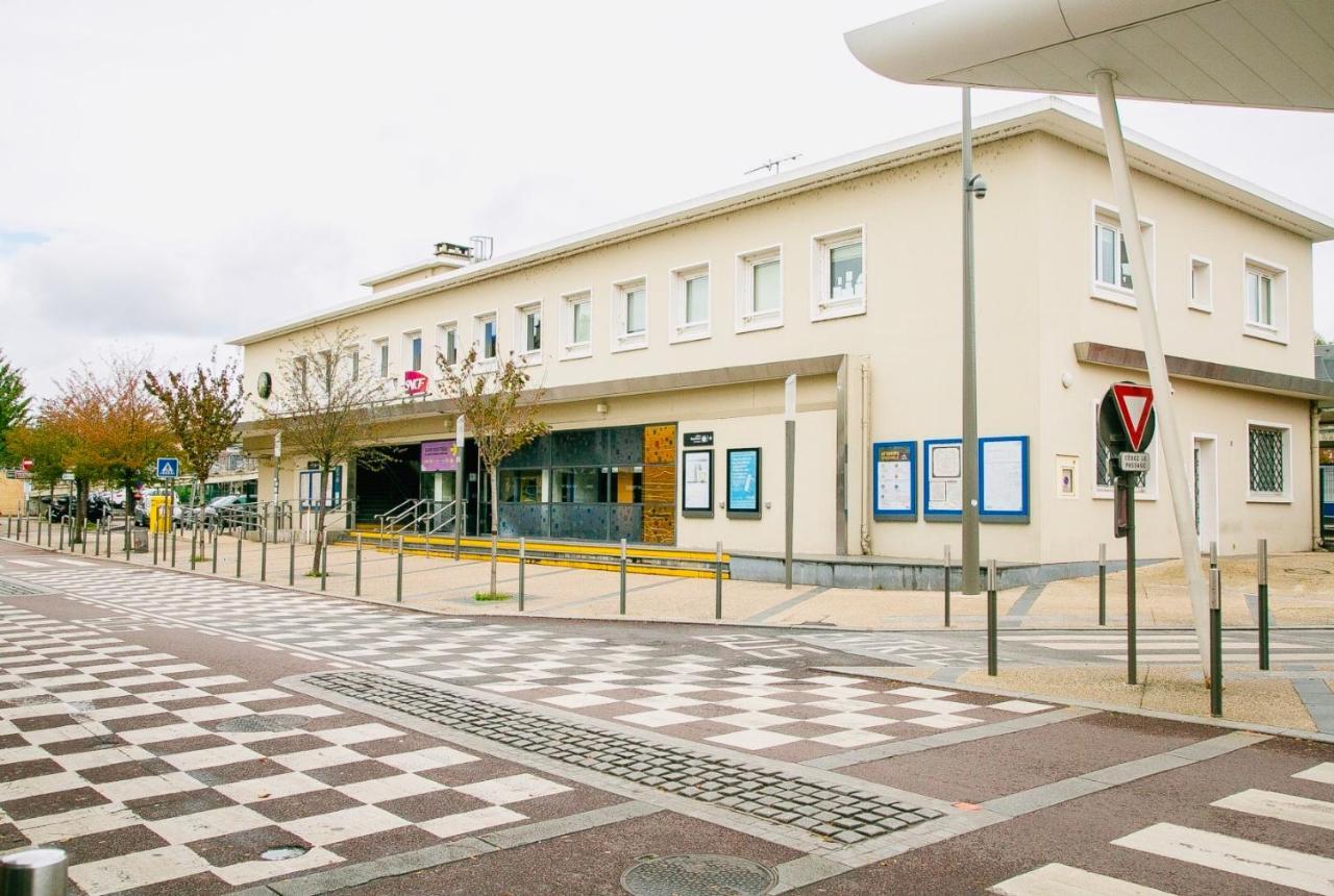 Thorigny Sur Marne :Studio Gare 10 Min Disneyland Extérieur photo